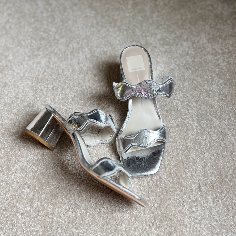 NIB Dolce Vita Ilva Mid Sandal in silver size 7 - Picture 5 of 7